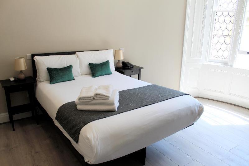Nox Lancaster Gate Hotel London Bilik gambar