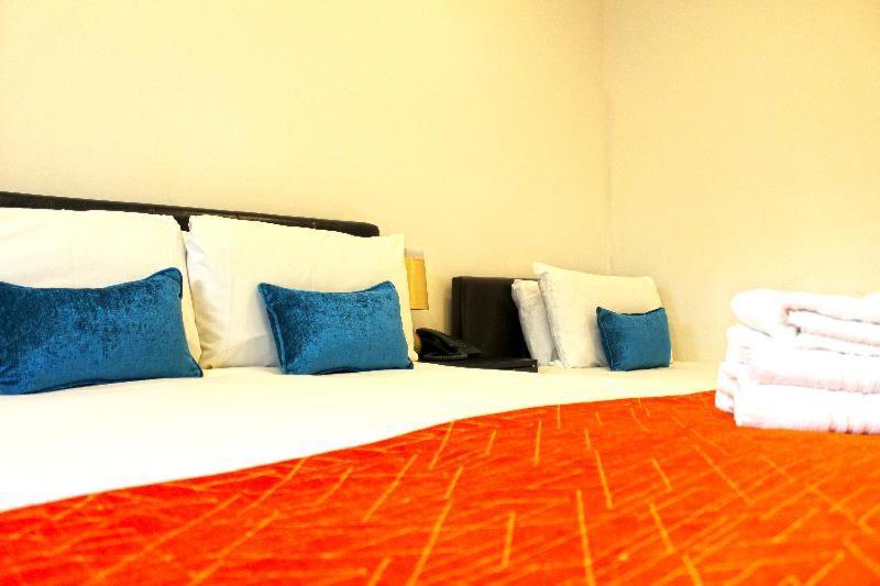 Nox Lancaster Gate Hotel London Bilik gambar