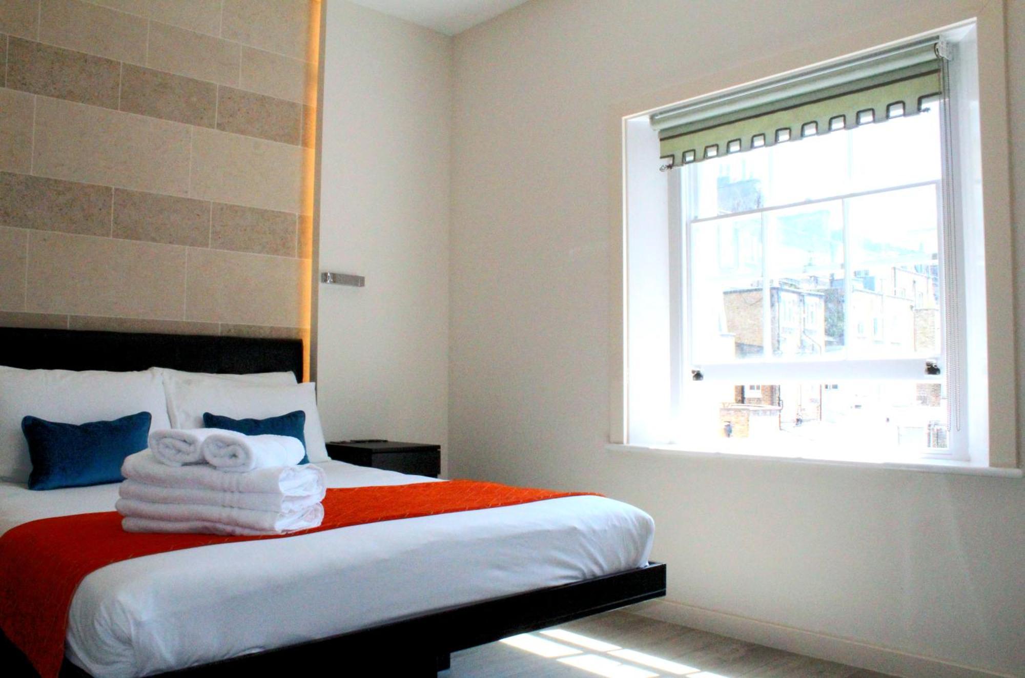Nox Lancaster Gate Hotel London Bilik gambar